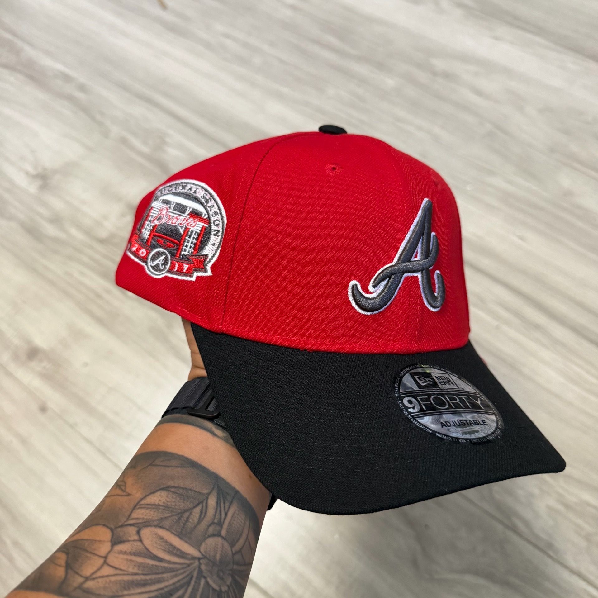 Atlanta Braves Red/Black Hat