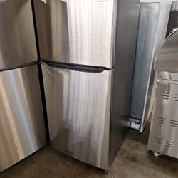 Frigidaire 30" Refrigerator 