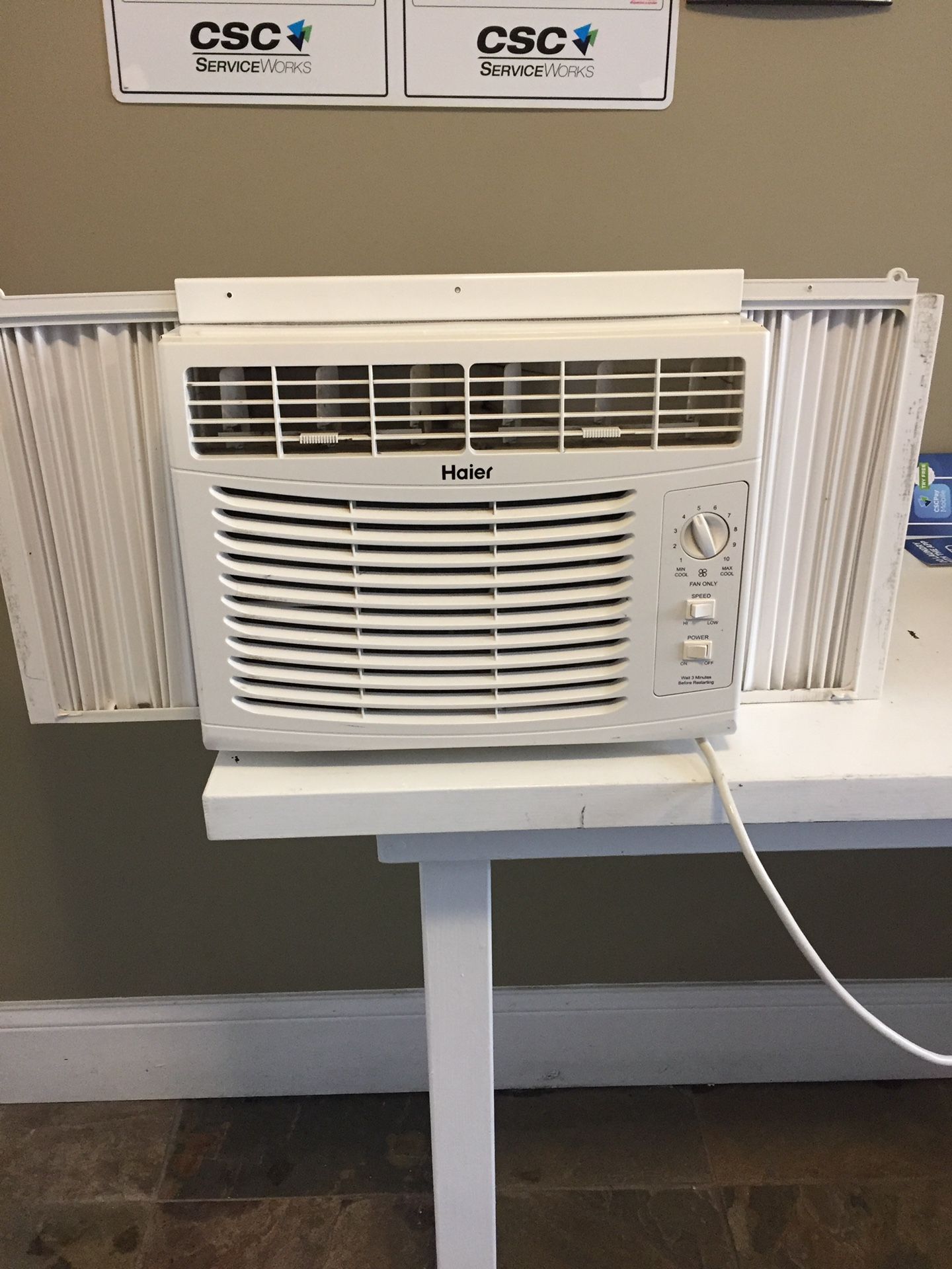 AC Window Unit