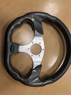 RASTP Steering Wheel – Black/Carbon Fiber Look