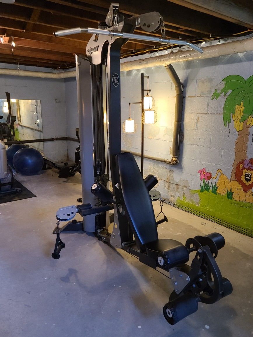 Hoist V2 Home Gym for Sale in Camp Hill, PA OfferUp