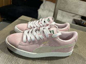 Puma Suede Size 4