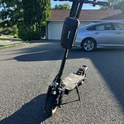 Solar P1 3.0 Electric Scooter