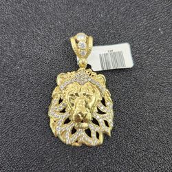 Lion Gold Pendant