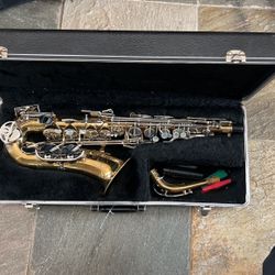 Selmer Bundy II Alto Saxophone 