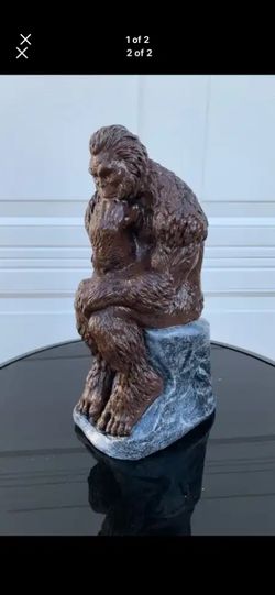Bigfoot Thinker Statue