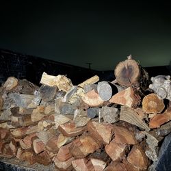 Dry Split Almond Mix Firewood!!!Ready Too Burn Seasoned Wood!!!