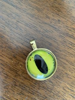 Dragons eye pendant