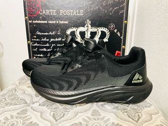 RBX Men’s Size  9.5W US