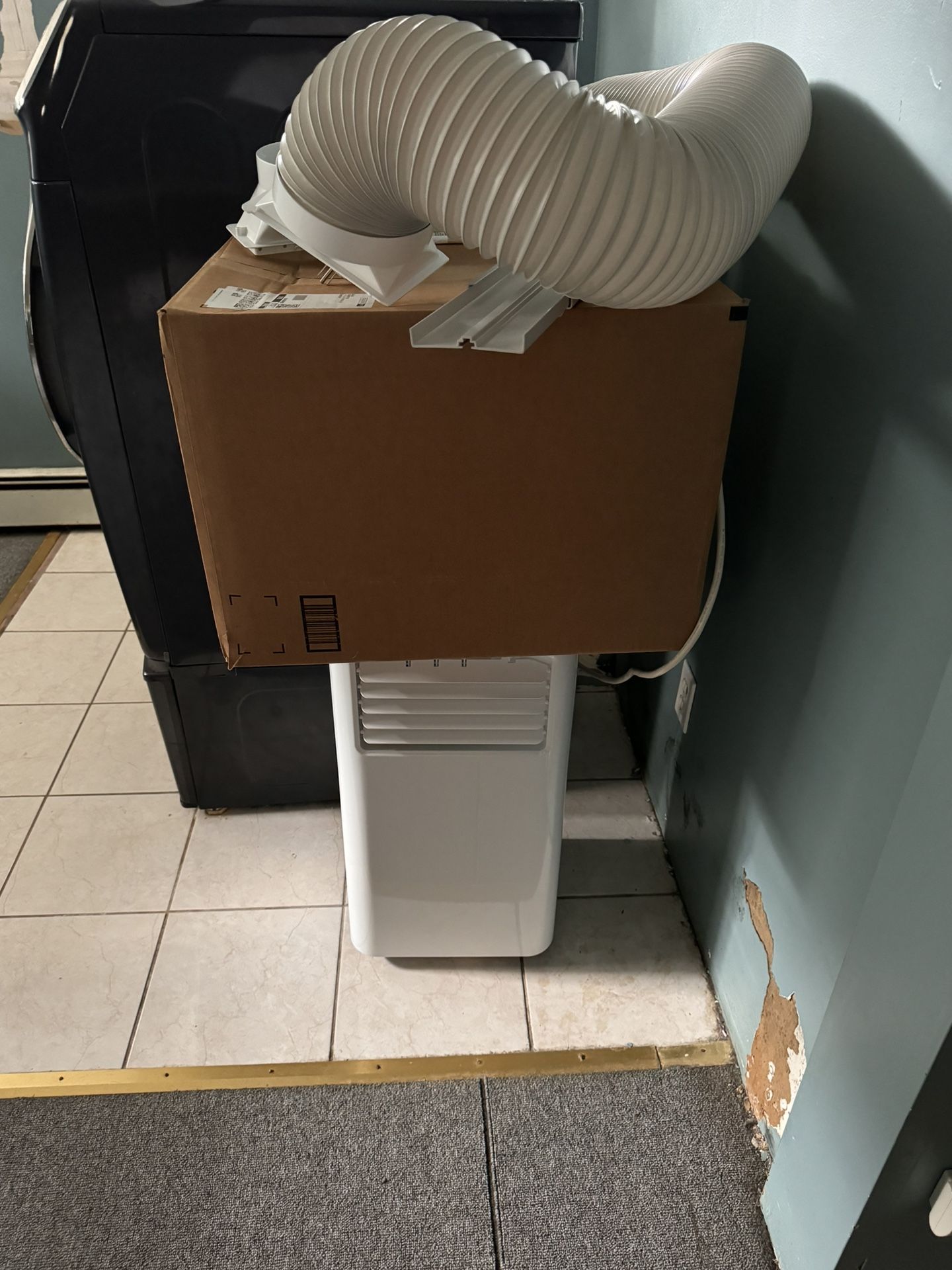 AC UNIT