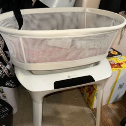 4Moms Bassinet