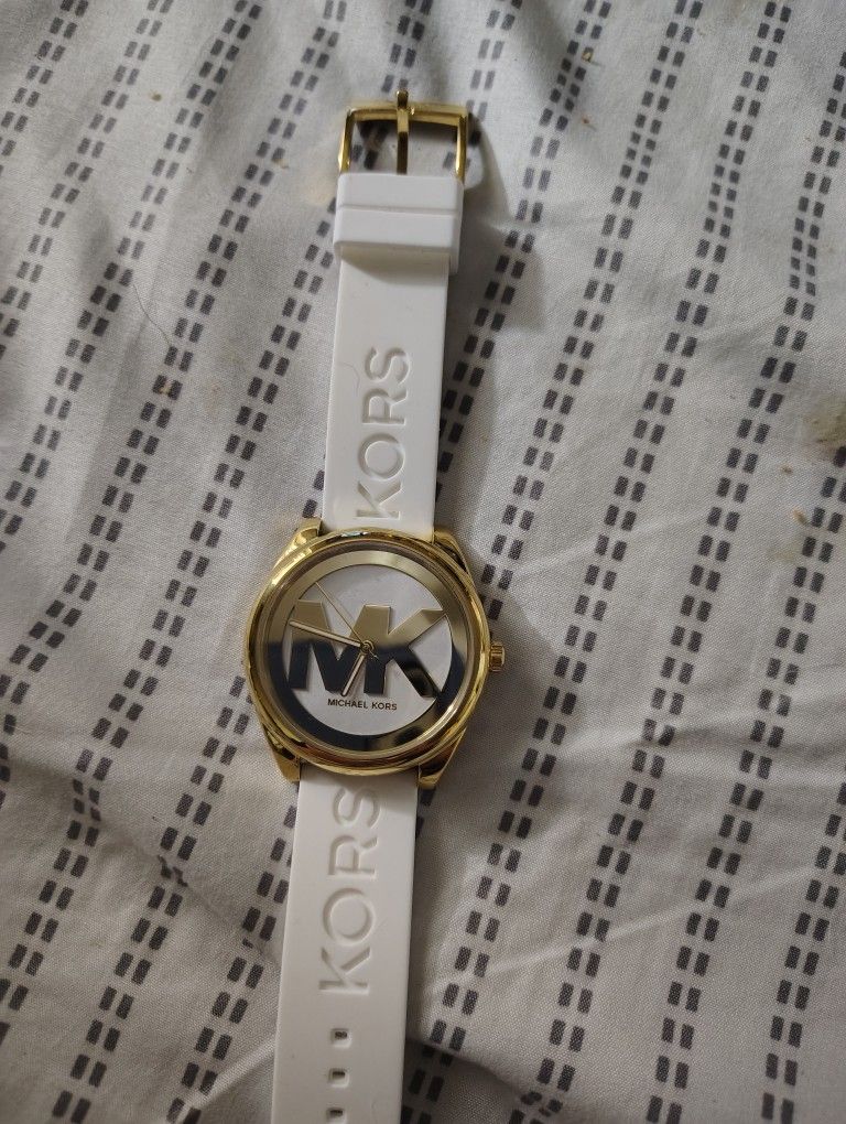 Michael Kors Women's Watch Authentic