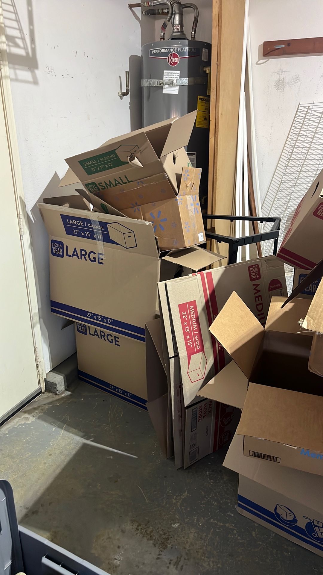 Free Moving Boxes