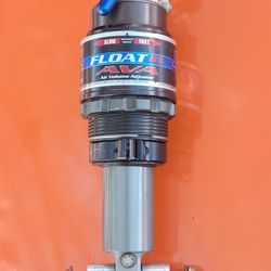 FOX Float RL AVA Shock