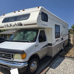 2006 Fleetwood Tioga 28 feet
  26Q