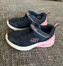 Skechers girls sneakers size 10