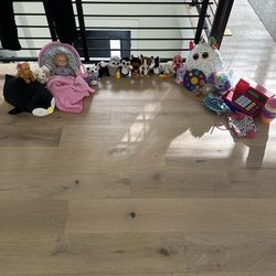 Toys 🧸 For A Great Offer 😊 