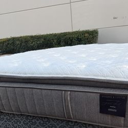 Stearns And Foster California King Size Mattress