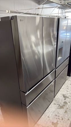 LG French door refrigerator 29.6 CU FT