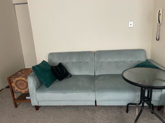 Moving sale
