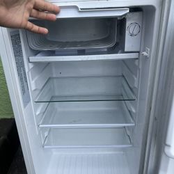 2.5ft Refrigerator Cleaned And works
