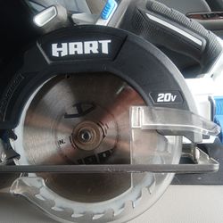 Hart Saw And Battery 