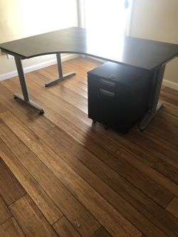 Desk with under rolling drawer/file cabinet and printer shelf