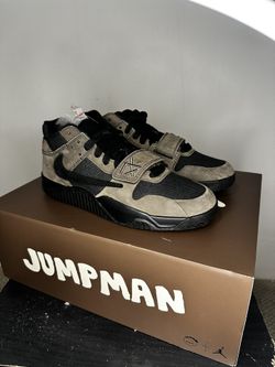 Jordan X Travis Scott 