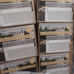 Best Deals.  8000btu Windows Ac By GE WiFi.  Complete Set New With Bracket And Remote. 