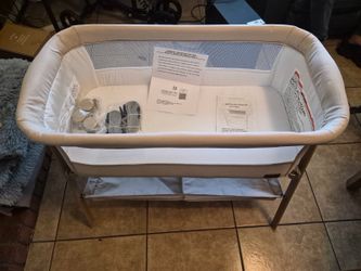 Baby Bassinet/crib Or Changing Station