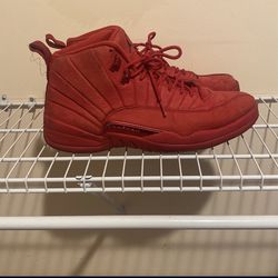 Jordan 12s All RED size 13