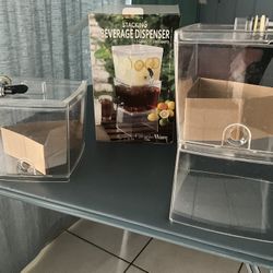 Cold Drink Dispenser 3 Gallon/ Plastic For Game Parties Or BBQ