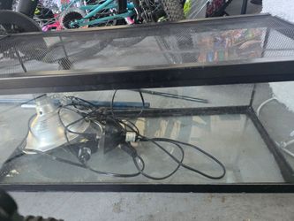Reptile Tank with Lights & Lid