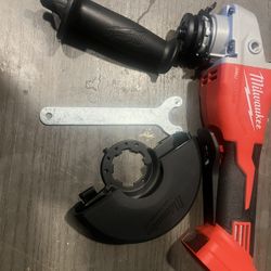 Milwaukee Grinder