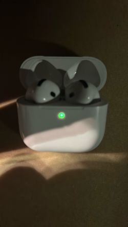 AirPods