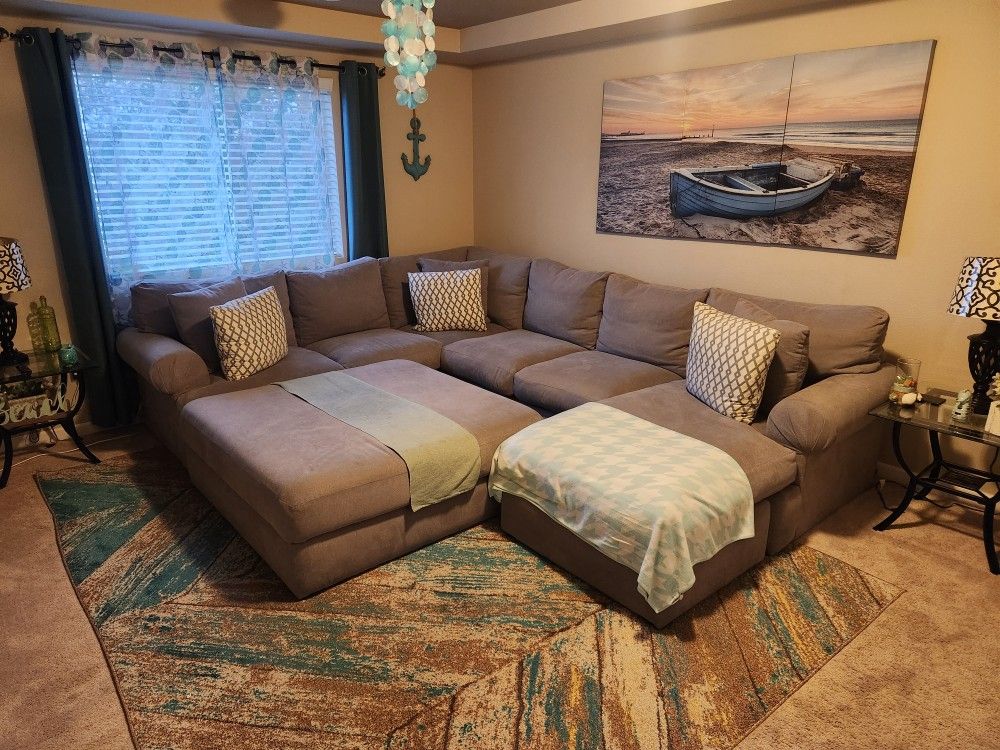 Down Feathered Sectional Sofa + Large Area Rug + Large Ottoman FREE DELIVERY 