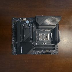 MSI Mag Z690 Tomahawk Wifi DDR4