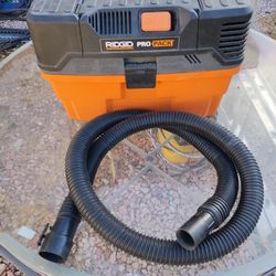 RIDGID PRO PACK POWERFUL AND PORTABLE SHOP VAC