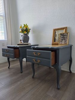 NIGHTSTANDS//ENDTABLES