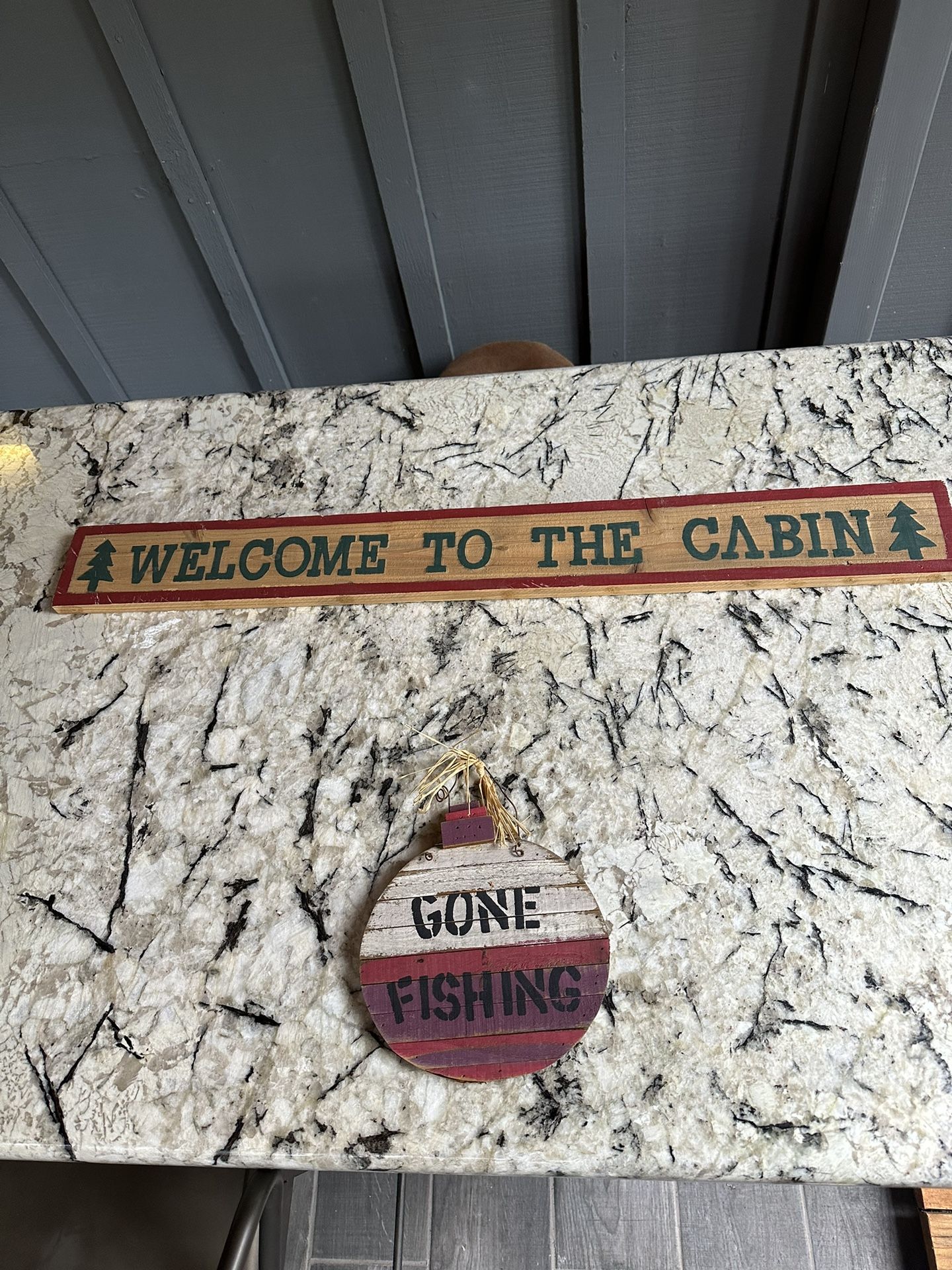 Cabin decorative signs