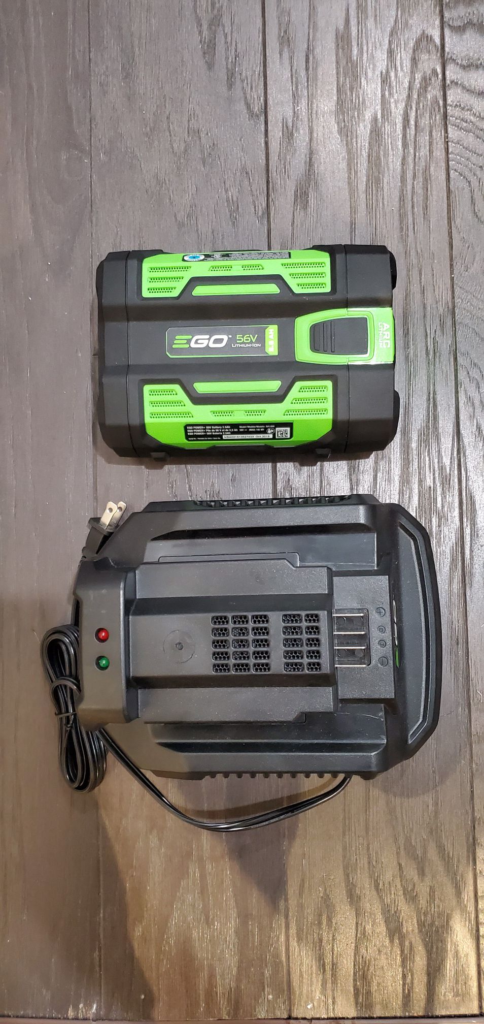 EGO 56V 2.5 AH Battery and Charger NEW!