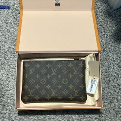 Louis Vuitton M Key Pouch