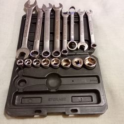 Craftsman 8Pc. Sockets 3/8" Dr. 6Pt. & 8 Craftsman Assorted Wrenches $40 Firm P/U 48 TH ST Roosevelt Phx