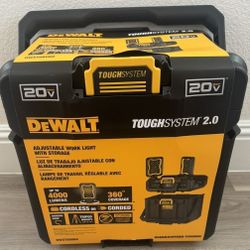DEWALT Toughsystem 2.0 20-Volt Light-Box Tool Organizer DWST08060