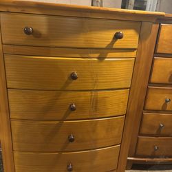 Real wood Solid Dressers 