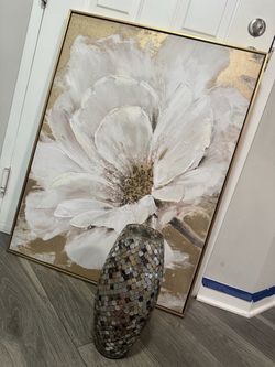 Large wall art & vase