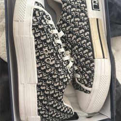 Worn Once Women’s 11 Luxury 2025 Sneakers 