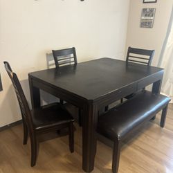 Dining room table