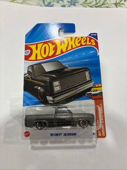 Hot Wheels 83 Chevy Silverado