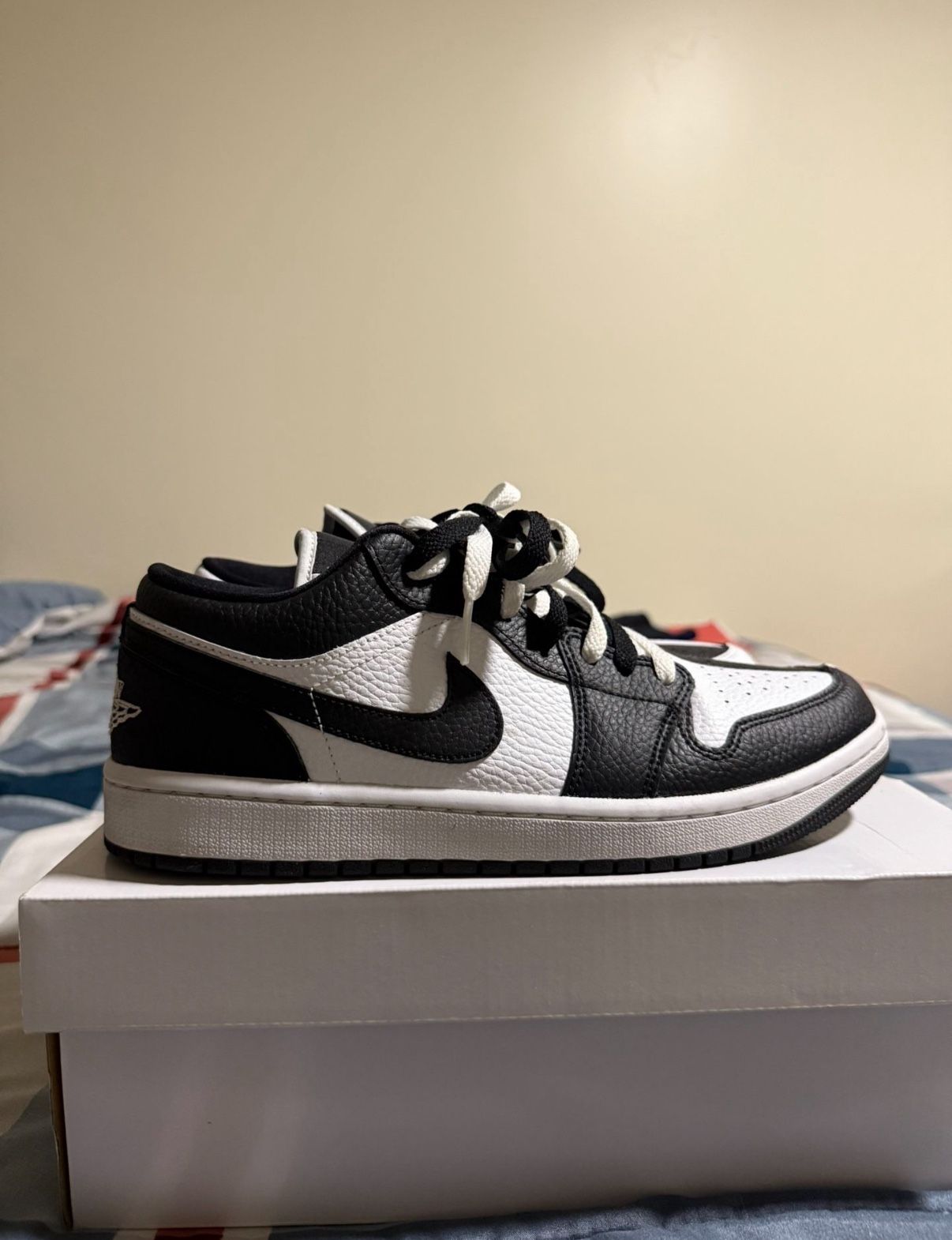 Jordan 1 Low